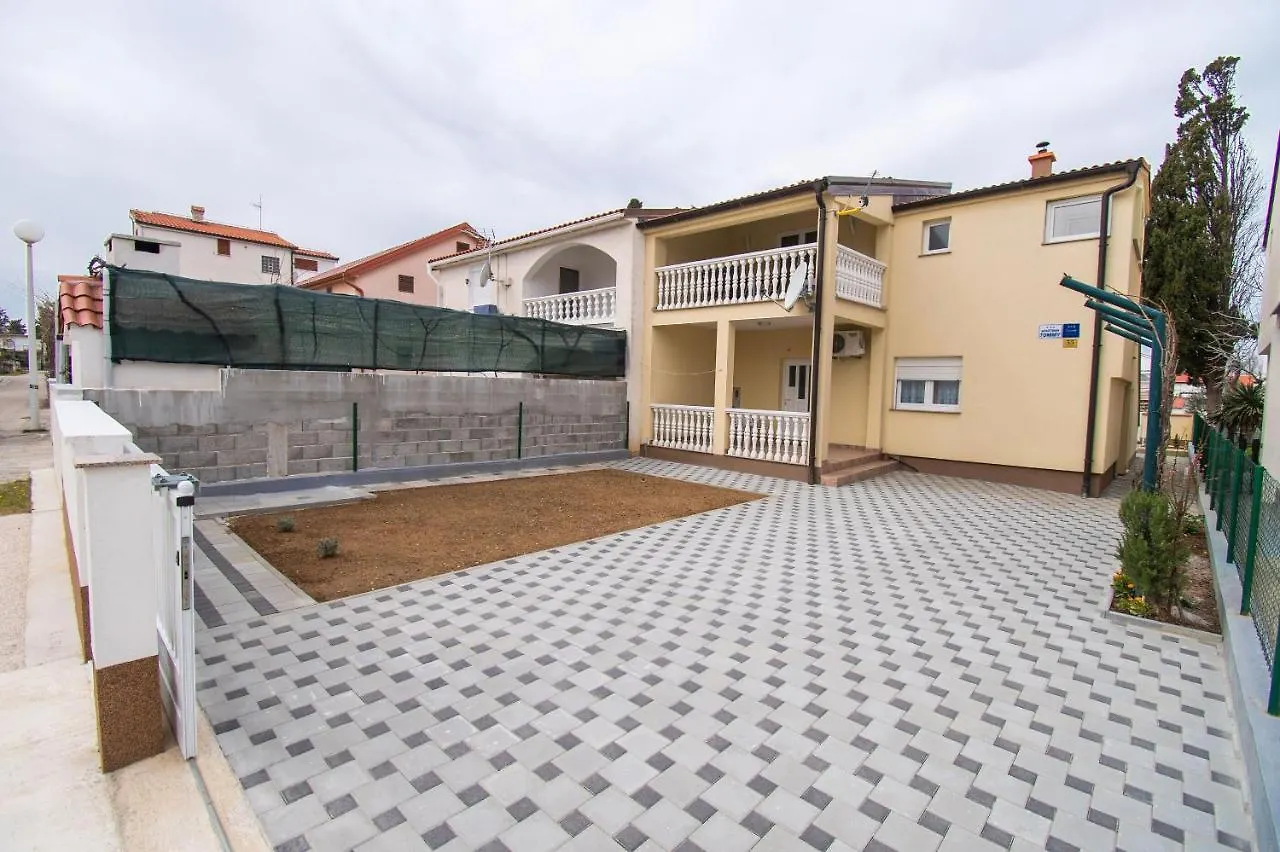 פריבלאקה Apartment Tommy