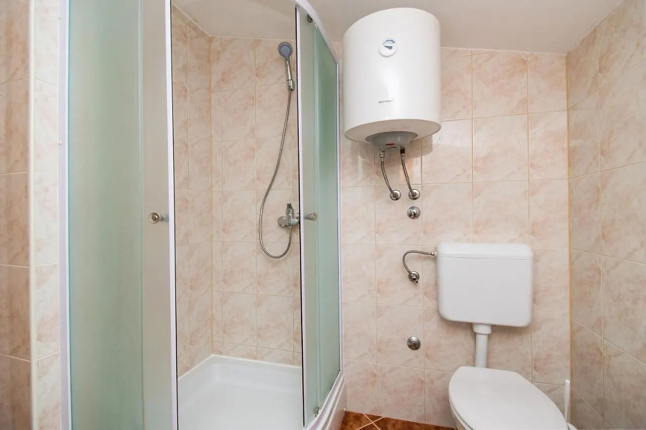 Apartment Tommy Privlaka  Kroatien